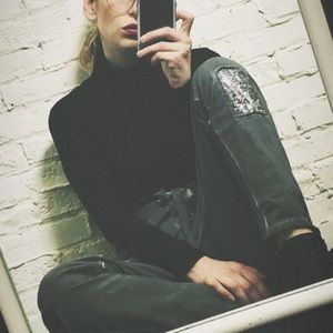 Meet your Posher, Dakota